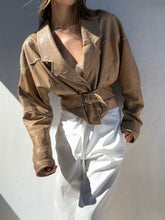 Load image into Gallery viewer, 1980s Tan Leather Cropped Jacket