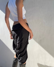 Load image into Gallery viewer, F/W 2002 Gucci by Tom Ford Silk Satin Ribbon Skirt