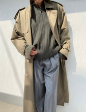 Load image into Gallery viewer, Vintage Knit Sweater