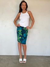 Load image into Gallery viewer, 1990s Versace jean Couture Midi Skirt