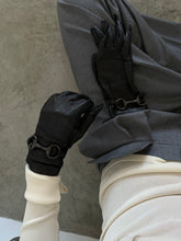 Load image into Gallery viewer, 1990's Gucci Tom Ford Leather Gloves