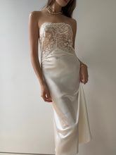 Load image into Gallery viewer, 1990s White Satin Strapless Dress
