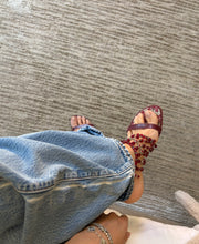 Load image into Gallery viewer, 1990s Alberta Ferretti Heels
