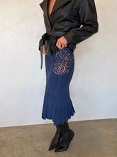 Load image into Gallery viewer, F/W 2003 Yves Saint Laurent Tom Ford Look 7 Runway Skirt
