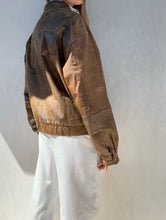 Load image into Gallery viewer, Vintage Brown Distress Leather Jacket
