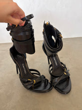 Load image into Gallery viewer, Early 2000s Tom Ford Ankle Pumps
