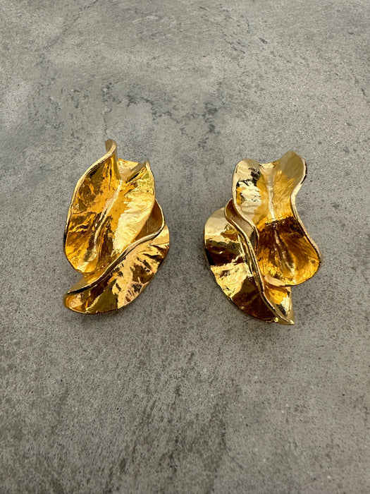 Vintage 1980s Norma Jean Large Textured Leaf Earrings