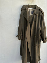 Load image into Gallery viewer, 1980s Burberry&#39;s Nova Print Trench Coat
