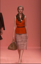 Load image into Gallery viewer, Prada F/W 2000 Runway Wool &amp; Silk Skirt

