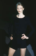 Load image into Gallery viewer, Gucci By Tom Ford 1997 Runway G Buckle Wrap Leather Belt Dress
