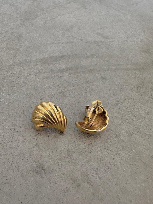 Vintage Napier Clam Shell Earrings