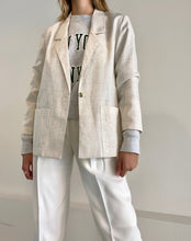 Load image into Gallery viewer, Vintage Linen Blazer
