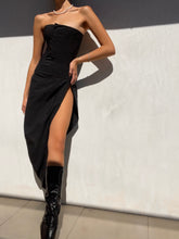 Load image into Gallery viewer, 1990&#39;s DOLCE &amp; GABBANA Strapless Boned Corset Gown
