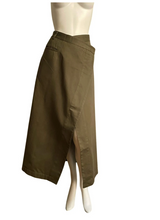 Load image into Gallery viewer, 1990s COMME des GARCONS Wrap Skirt
