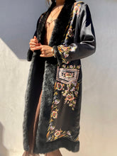 Load image into Gallery viewer, Vintage Sue Wong Silk Coat
