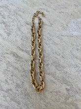 Load image into Gallery viewer, Gold Tone Double Wrap Anklet
