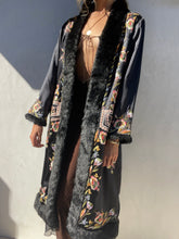 Load image into Gallery viewer, Vintage Sue Wong Silk Coat
