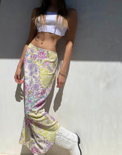 Load image into Gallery viewer, Early 2000&#39;s Emanuel Ungaro Paris Silk Skirt
