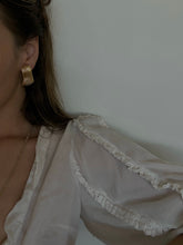 Load image into Gallery viewer, 1990&#39;s Christian Dior Clip Ons
