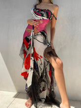 Load image into Gallery viewer, RARE CHRISTIAN LACROIX S/S 2001 Runway Gown
