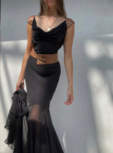 Load image into Gallery viewer, Gianni Versace Couture 2001 Runway Gown
