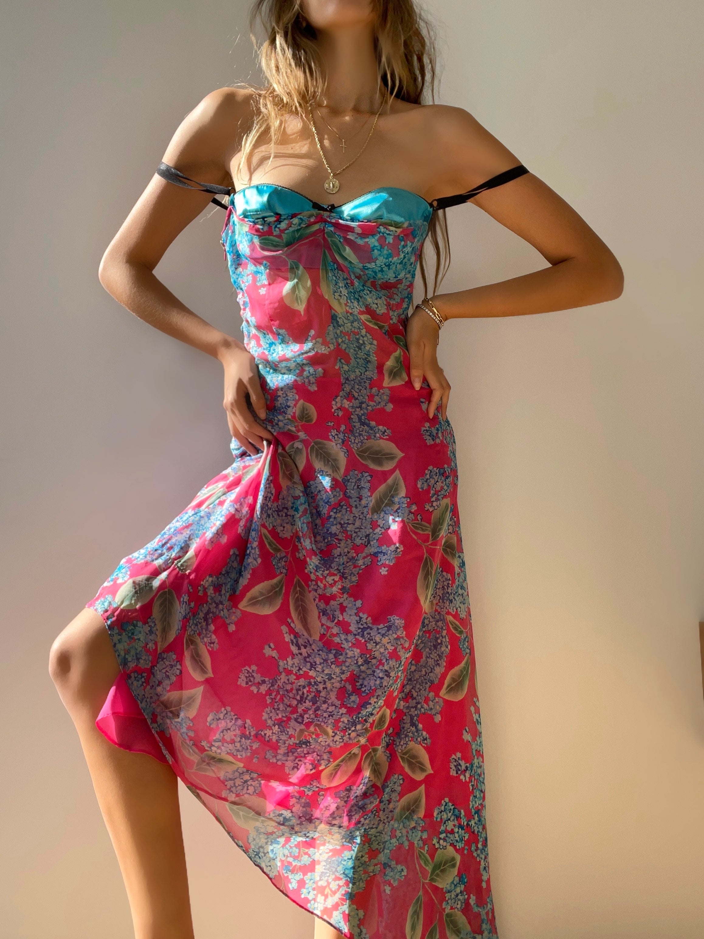 Vintage Dolce Gabbana Silk Dress villa amour vintage Vintage Dolce Gabbana Silk Dress villa amour vintage
