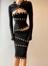 Load image into Gallery viewer, F/W 2003 Dolce &amp; Gabbana Runway Black Snap-Up Dress
