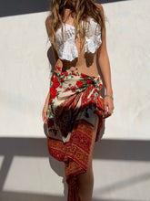 Load image into Gallery viewer, RARE 1990&#39;s Valentino Silk Skirt
