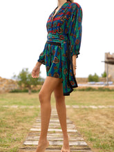 Load image into Gallery viewer, Diane Fres 1980’s Dress w/ Sash

